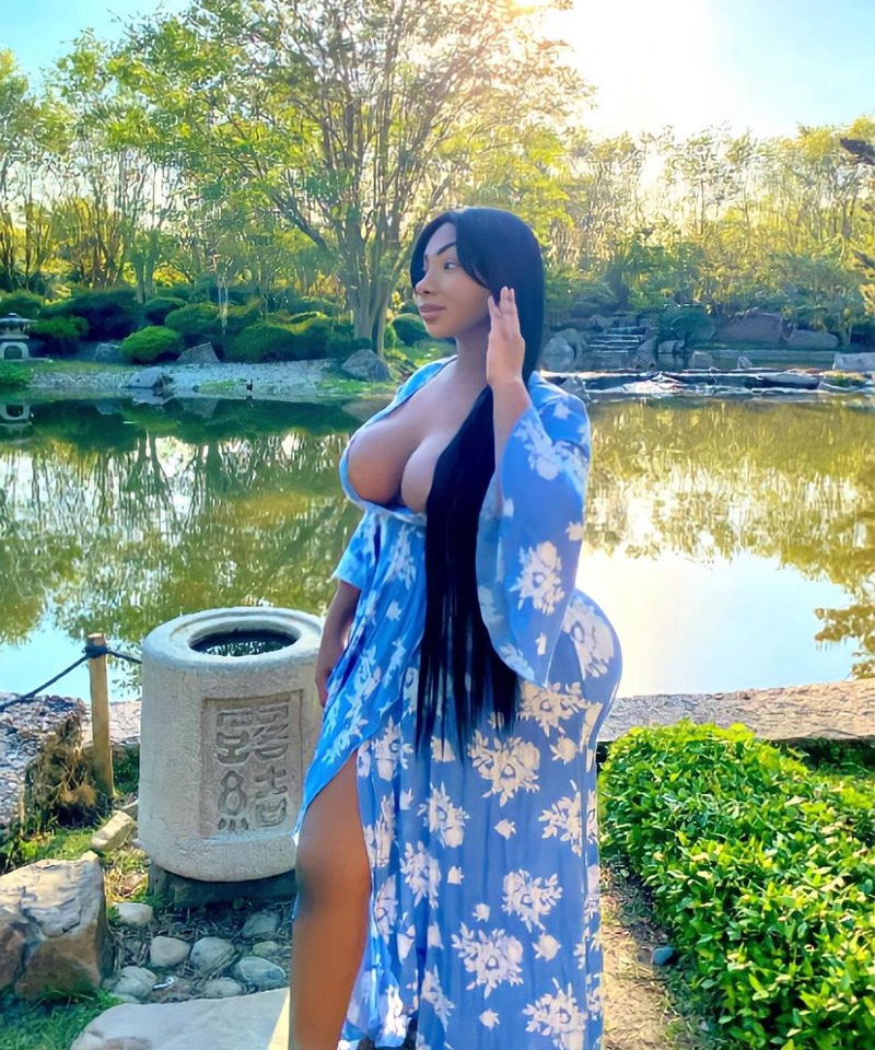 Ms. Ynette Mills - Couture